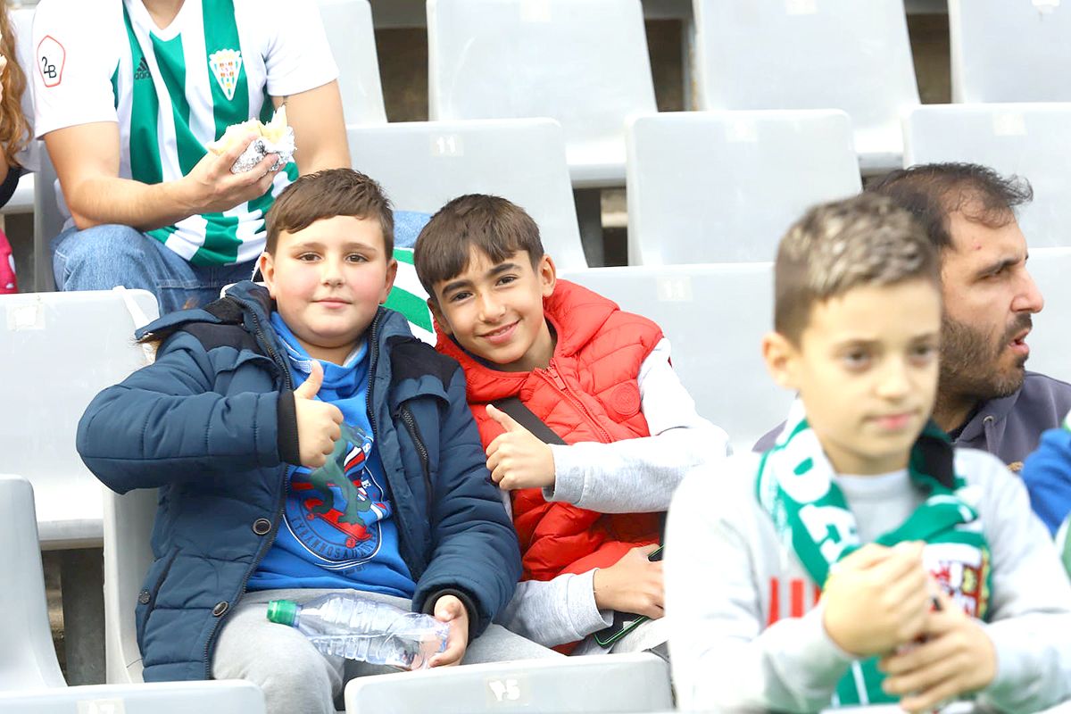 Las imágenes de la afición del Córdoba CF - Linares Deportivo