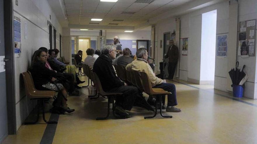 Imagen de archivo de una sala de espera en un centro de salud.