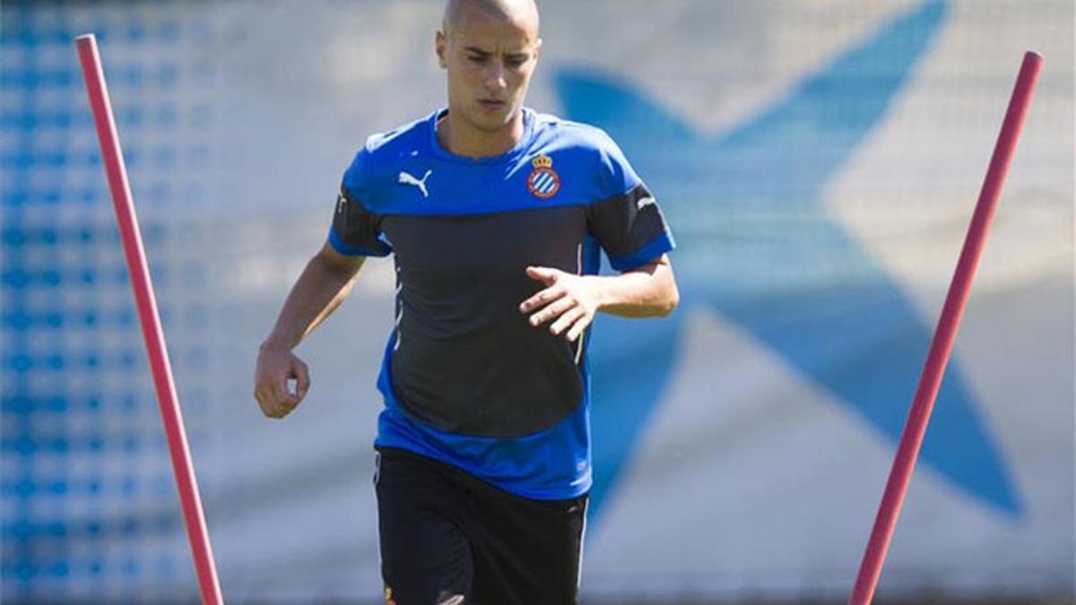 Tejera, durante un entrenamiento con el Espanyol