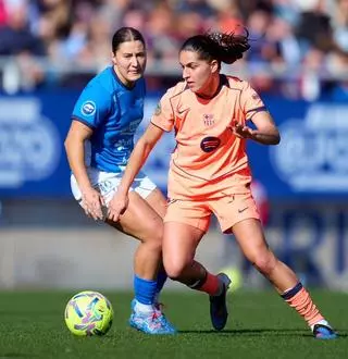 Un Barça muy joven liderado por Kika Nazareth solventa la visita en campo del Alhama (0-2)