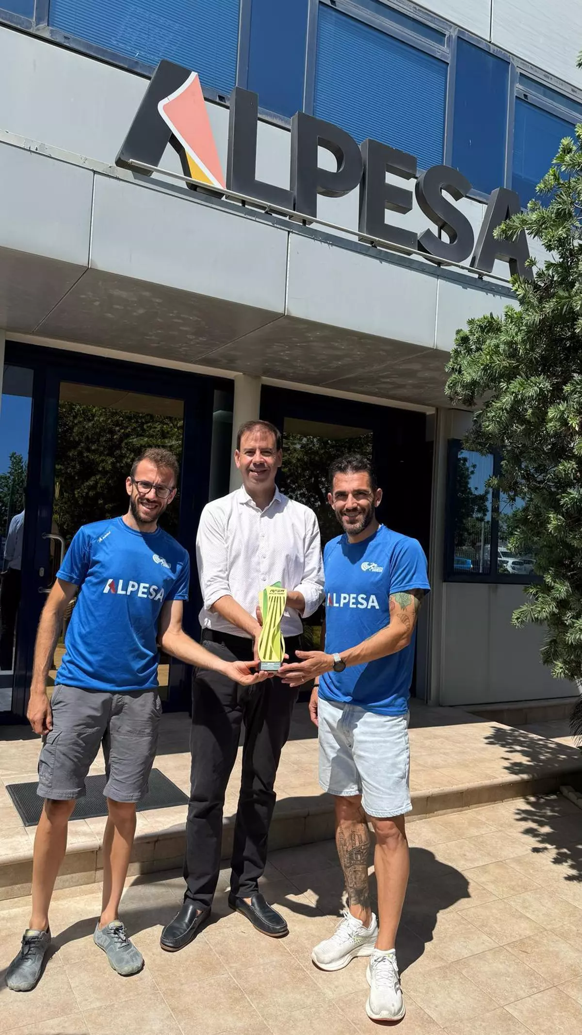 Se consuma el relevo en la presidencia del Club Atletisme Gandia Alpesa