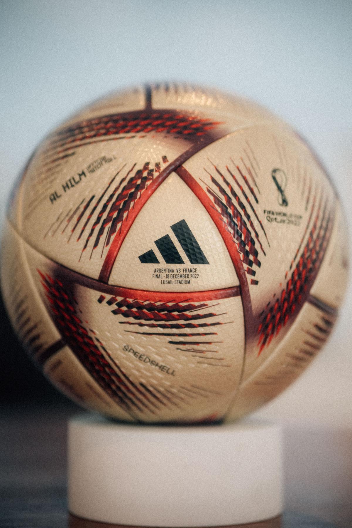 Argentina ya posa con el balón de la final