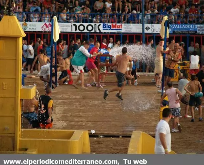 LOS VALLEROS DISFRUTAN DE SUS FIESTAS
