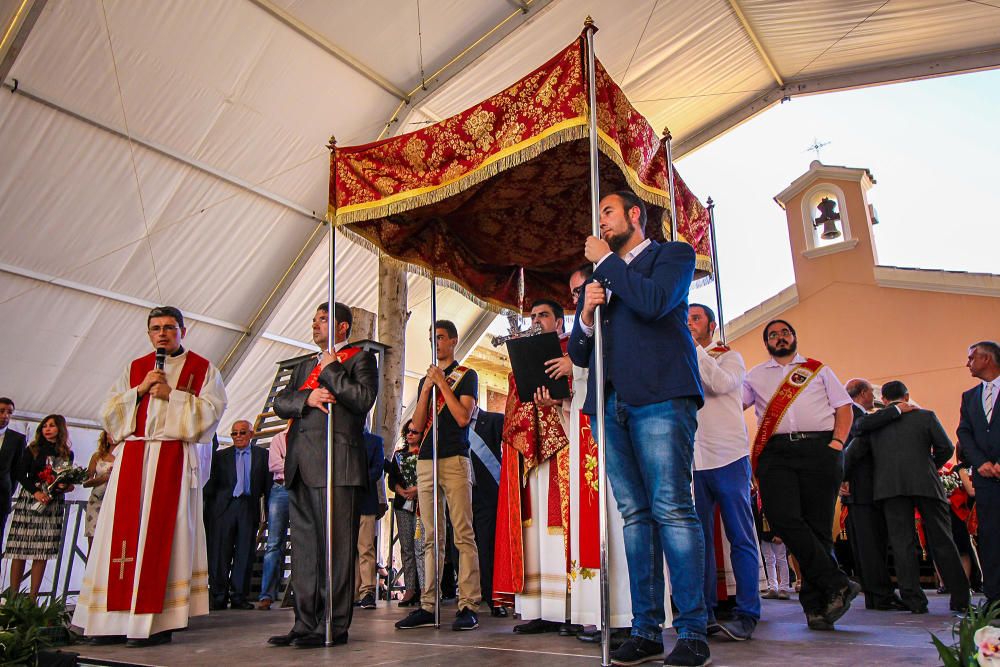 Bendición de los aires y la ofrenda de flores