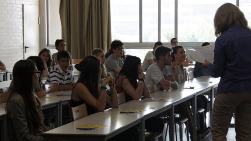 Estudiants fent els exàmens a l&#039;Escola Politècnica Superior de Lleida