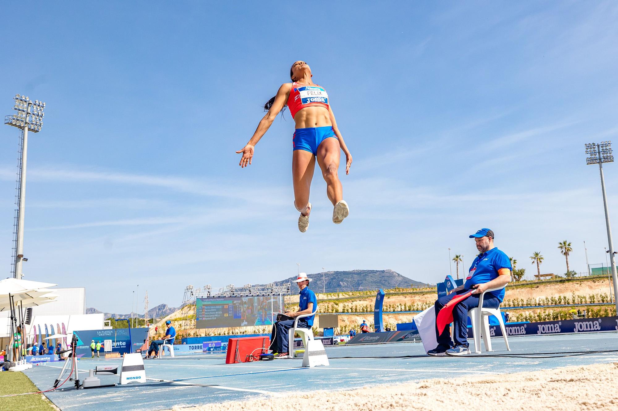 España terminó en primera posición del XIX Campeonato Iberoamericano de Atletismo “Alicante 2022”. El atleta de Onil Eusebio Cáceres se reencuentra con sus mejores sensaciones y gana en La Nucía con un salto de 8,05 metros.