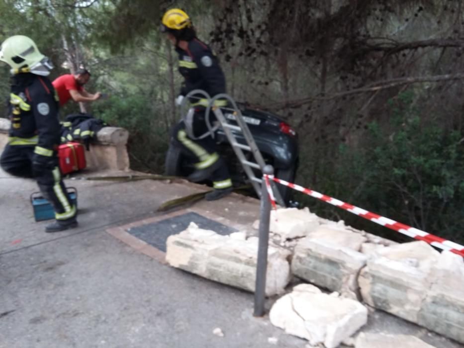 Auto stürzt in Andratx beinahe in eine Schlucht