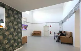 De dormir en la calle a vivir en un albergue en pleno polígono industrial: "Ha sido duro, pero aquí me tratan de maravilla"
