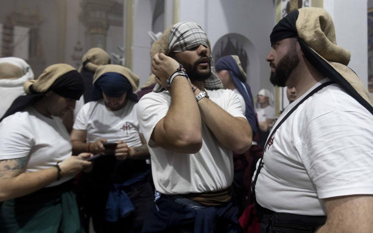 Semana Santa en Alicante 2026: Procesión de la Hermandad Penitencial Mater Desolata en el Viernes Santo
