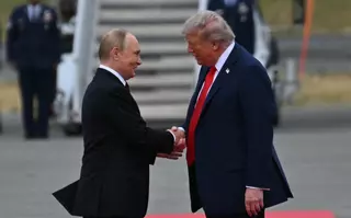 Europa en vilo: Trump y Putin inician en Alaska su crucial cumbre sobre el futuro de Ucrania