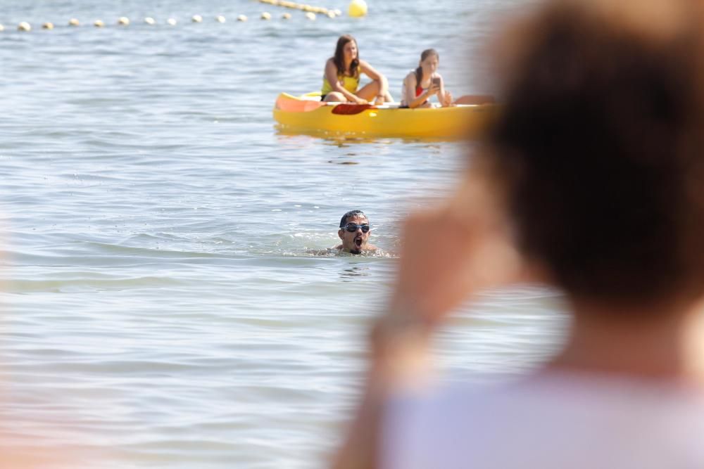 Mancojo logra cruzar el Mar Menor