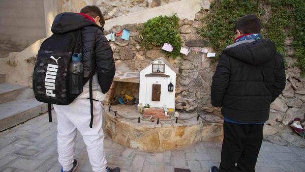 Nuevo ataque vandálico a la casa del ratoncito Pérez en Navarrés