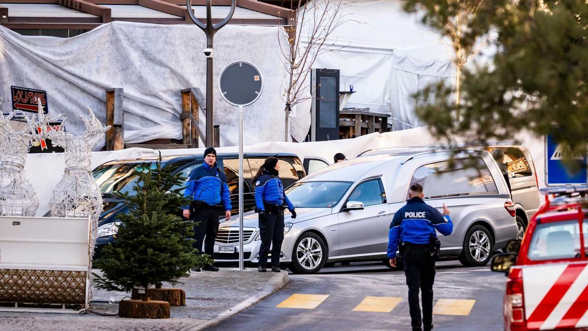 Exterior del bar ‘Le Constellation’ a l’estació d’esquí Crans-Montana.