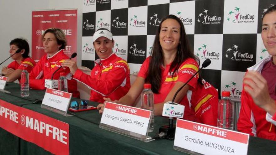 El equipo español, en la rueda de prensa