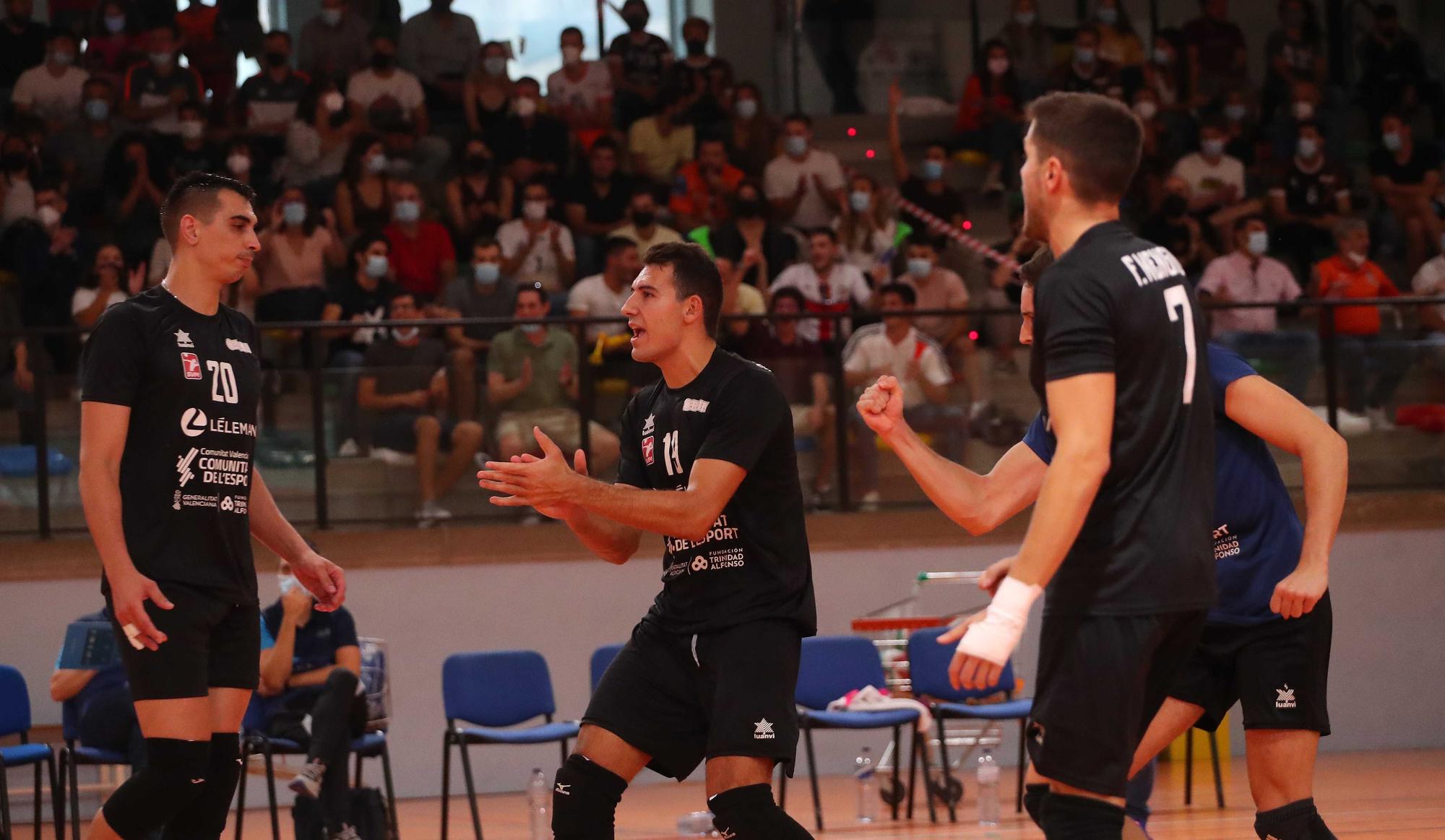 Partido de Voleibol entre Leleman Valencia Voleibol y el Teruel voleibol