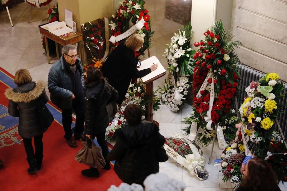 Muere Vicente Álvarez Areces: Capilla ardiente en la Junta del Principado