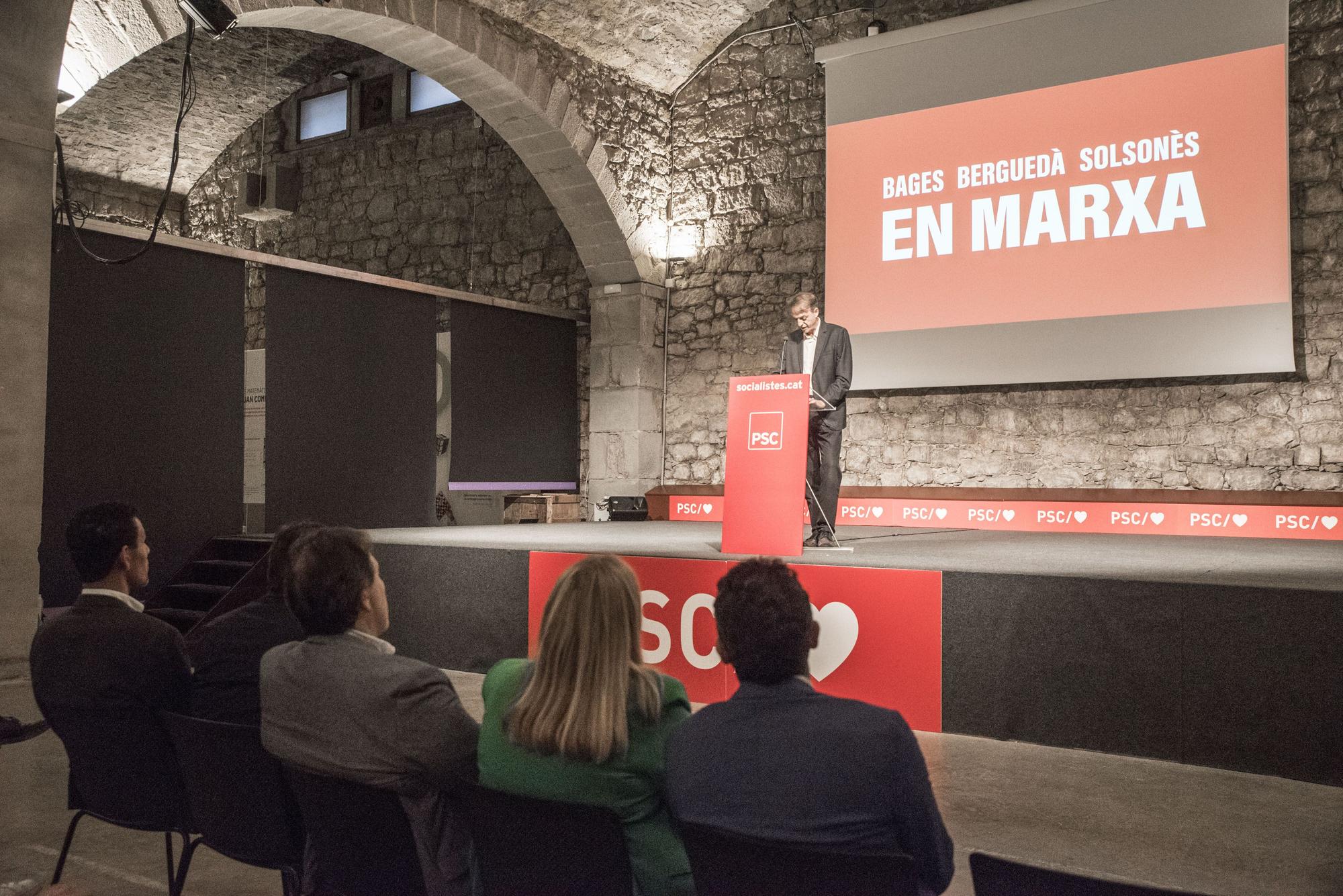 EN FOTOS | L'acte de campanya del PSC de Manresa, amb Salvador Illa