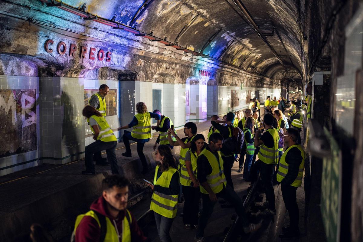 Visita a la estación de metro fantasma de Correos