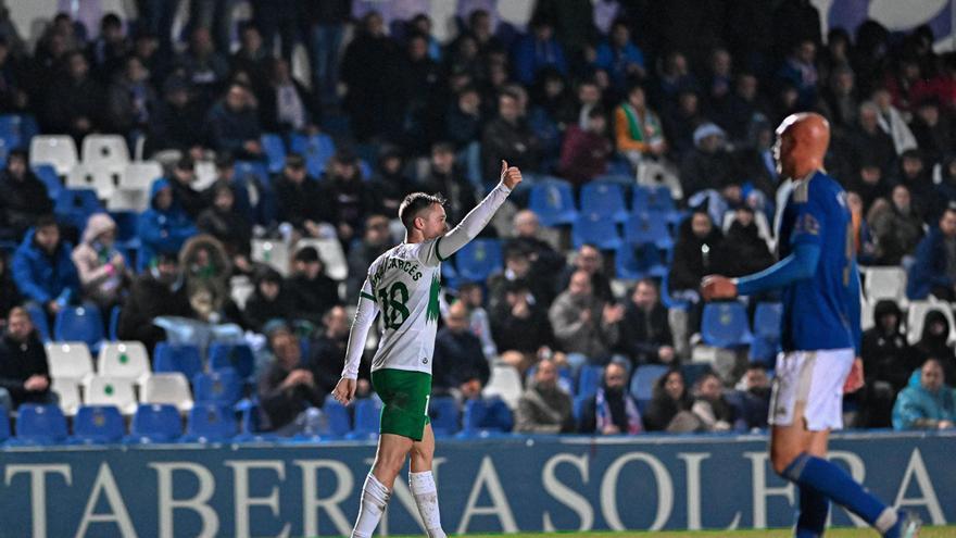 El Elche sentencia al Linares en los últimos minutos (1-3)