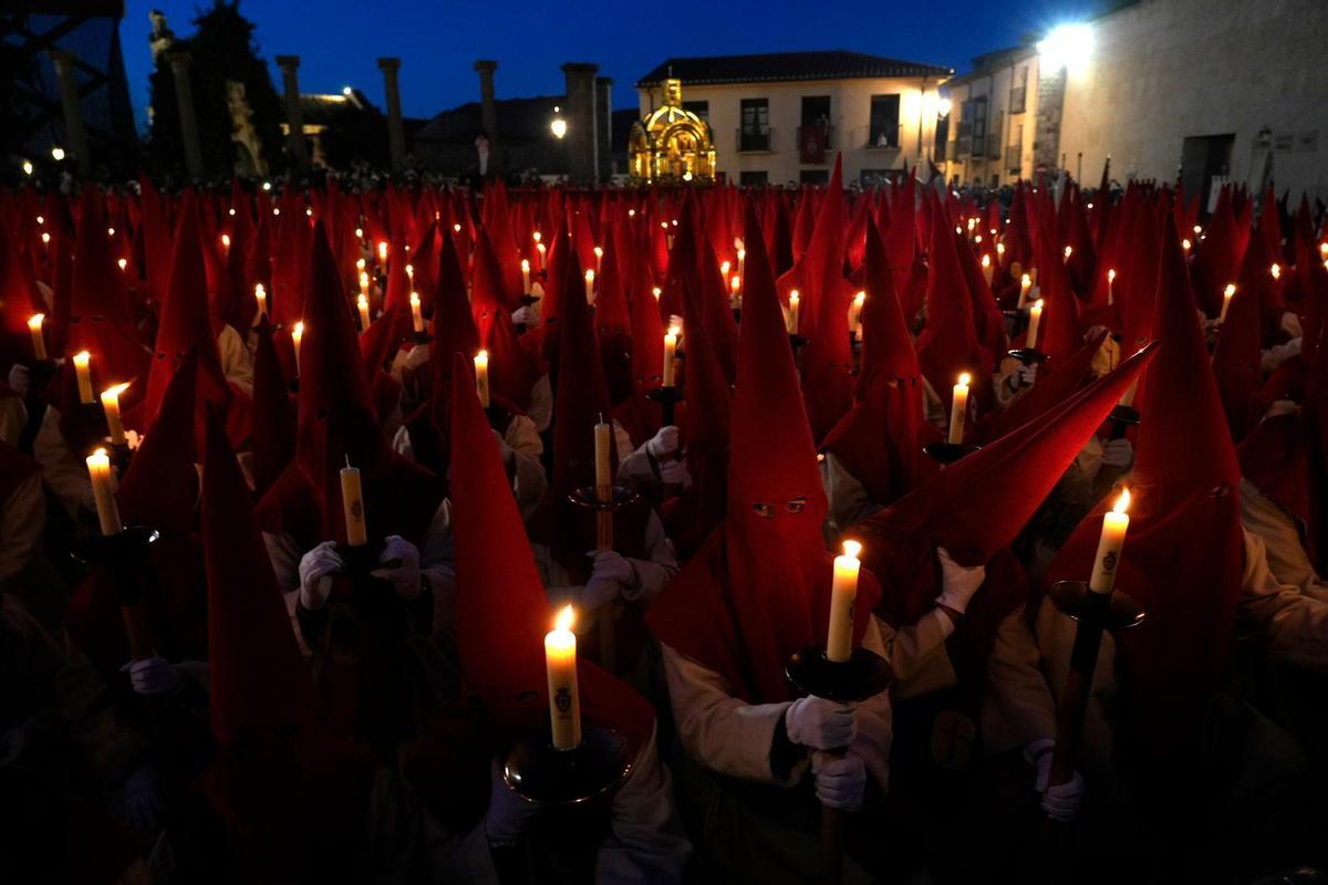 GALERÍA | Las imágenes más impresionantes de la procesión del Silencio este Miércoles Santo en Zamora
