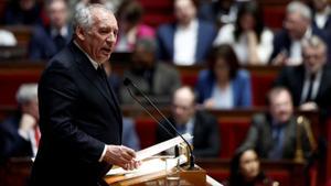 Bayrou s’obre a negociar la reforma de les pensions