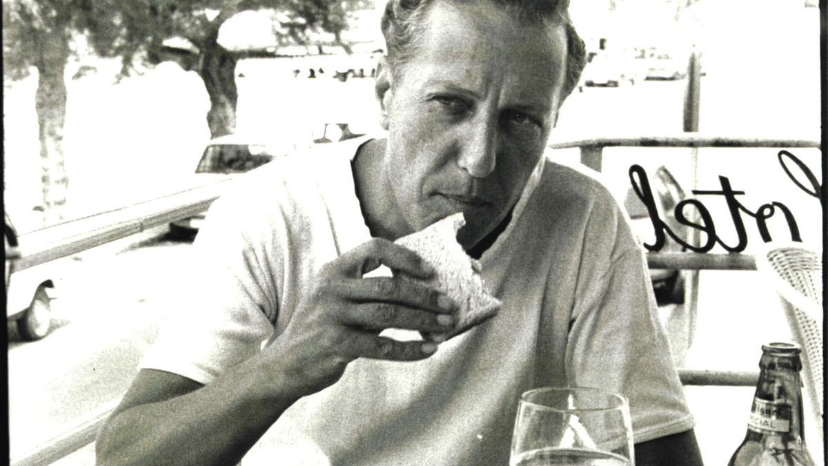 Las fotos de Frederick Forsyth en Mallorca, en su refugio del Port d'Andratx