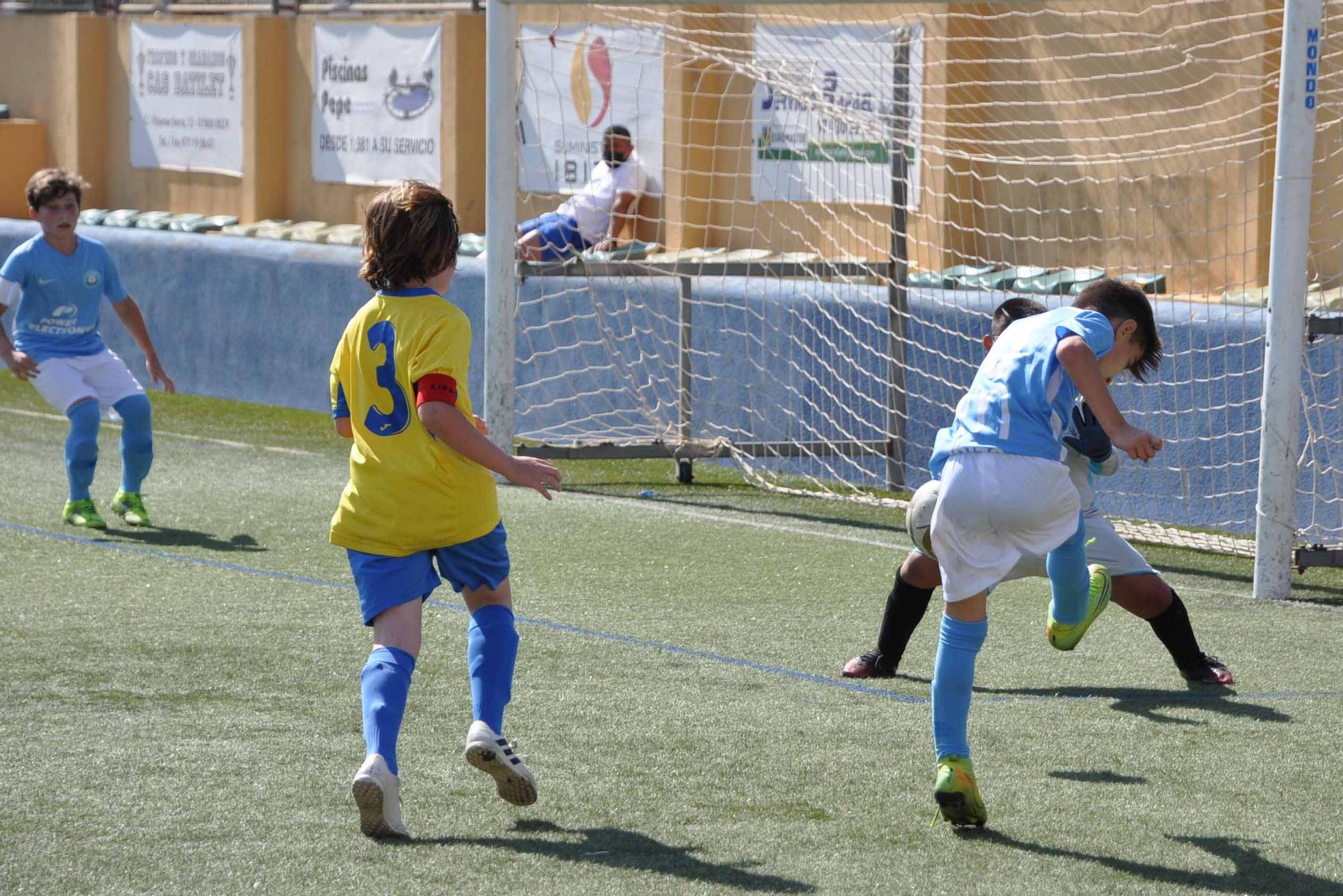 Todas las fotos de la última jornada de fútbol base en Ibiza (8 y 9 de mayo)