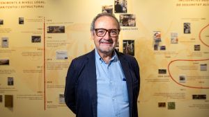 Joan Ramon Villalbí, nuevo director de la Agència de Salut Pública de Barcelona (ASPB), en la sede del organismo, ubicada en la plaza de Lesseps.