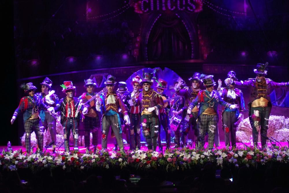 Las imágenes de la tercera sesión de semifinales del Concurso Oficial de Agrupaciones de Canto del Carnaval de Málaga