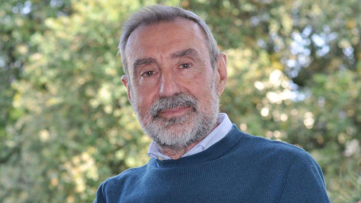 O escritor Juan Andrés Fernández.
