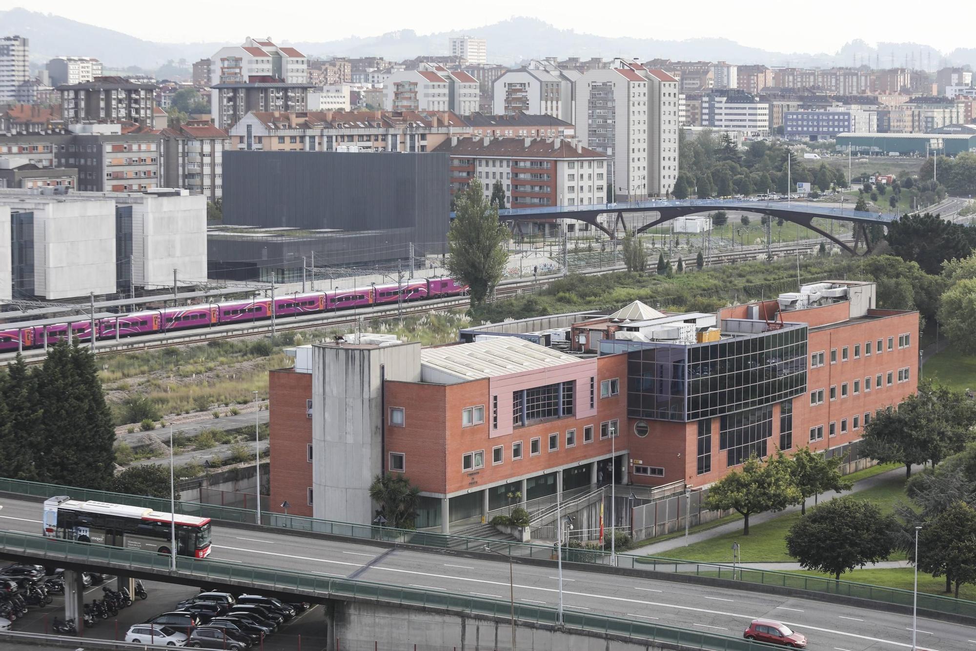 Del pasado al presente: una vista al Oeste de Gijón en imágenes