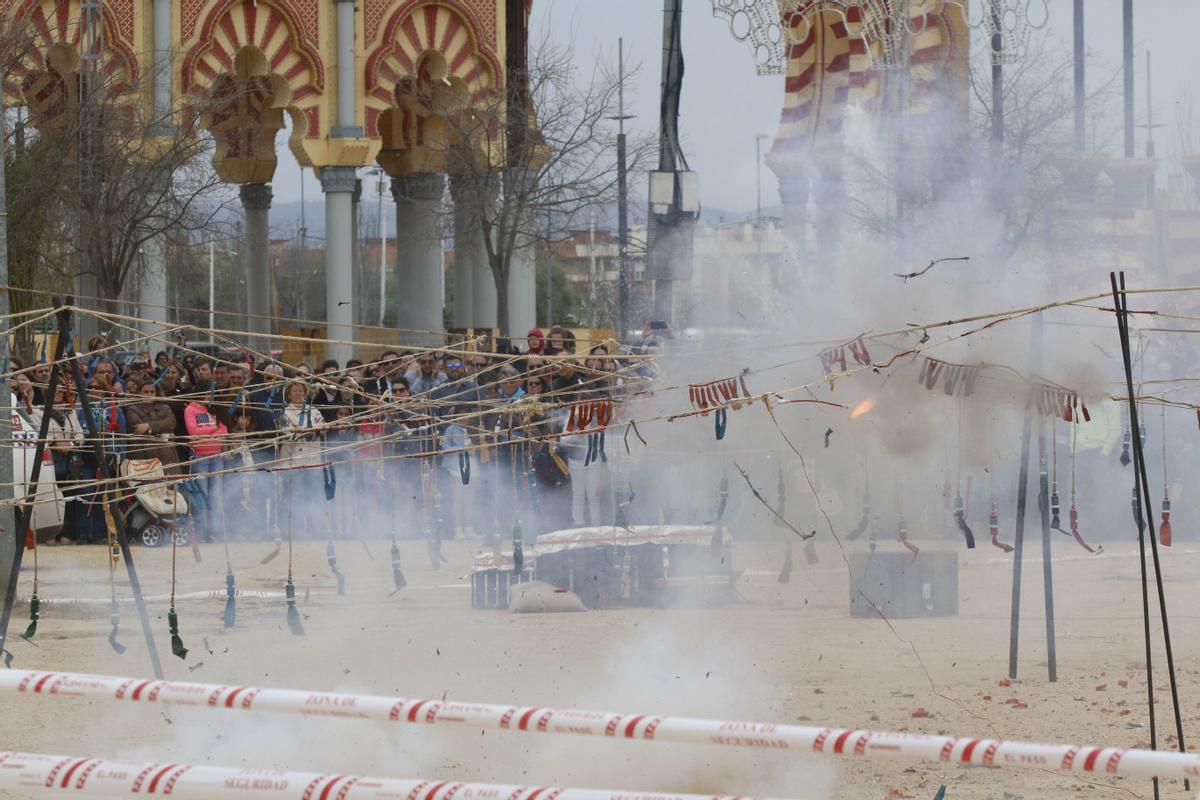 Celebración de la 'mascletá' en Córdoba en 2016