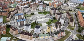 La plaza del Conceyín está de aniversario: 25 años de la obra del siglo de La Corredoria