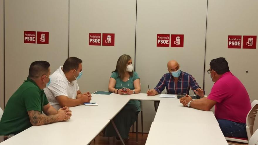 El PSOE de Córdoba se reúne con la asociación de feriantes andaluces