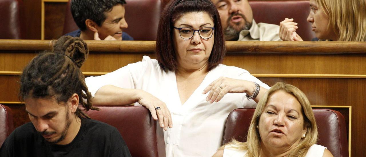 Alberto Rodríguez, Carmen Valido y Meri Pita en el Congreso en 2015. Eran otros tiempos en Podemos Canarias, los tres ya se han ido de la formación morada.