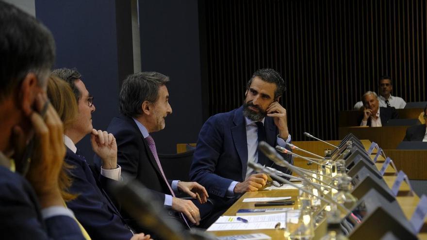 Iñaki Ortega, economista: “Hoy ser CEO se ha convertido en una profesión de riesgo”