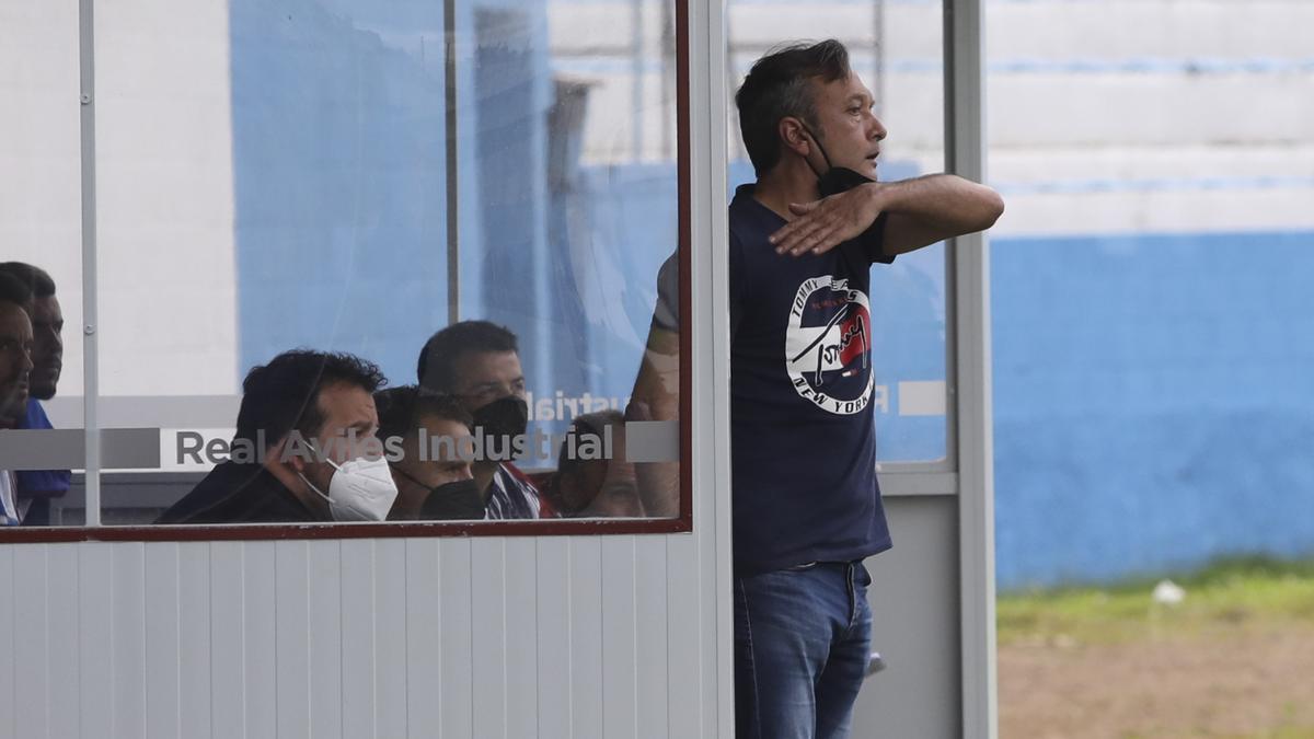 Avilés- Oviedo en el Suárez Puerta