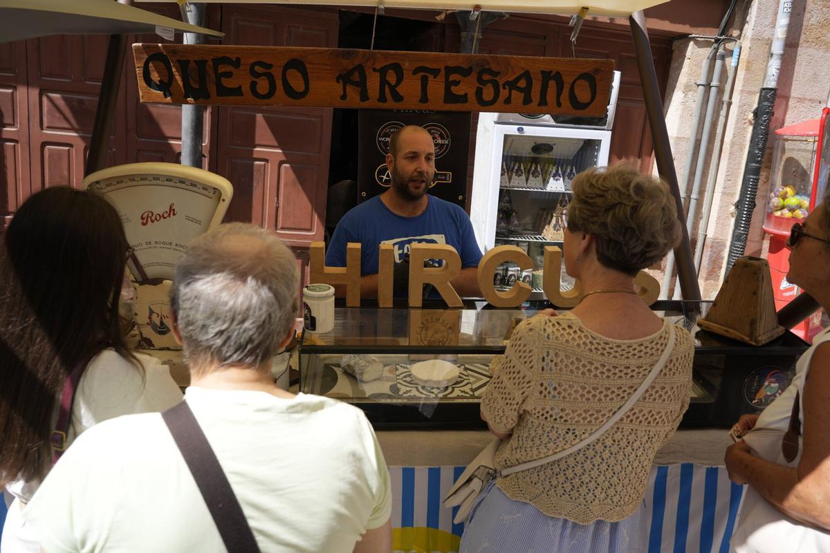 Mercado artesanos balborraz Mercado artesanos balborraz
