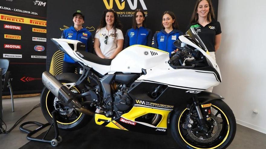 Dorna presenta en Barcelona a las cinco españolas que correrán el mundial de motociclismo femenino