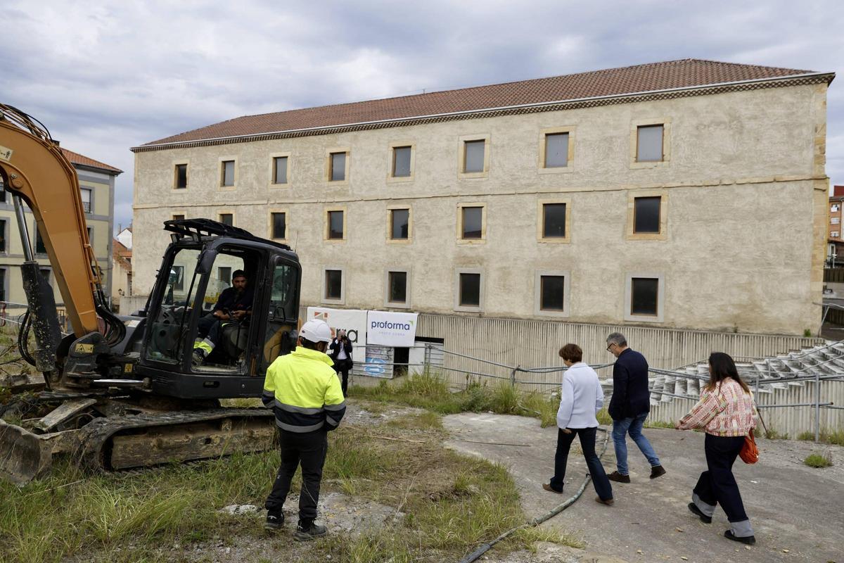 EN IMÁGENES: Comienzan las obras del futuro Centro de Arte Tabacalera de Gijón
