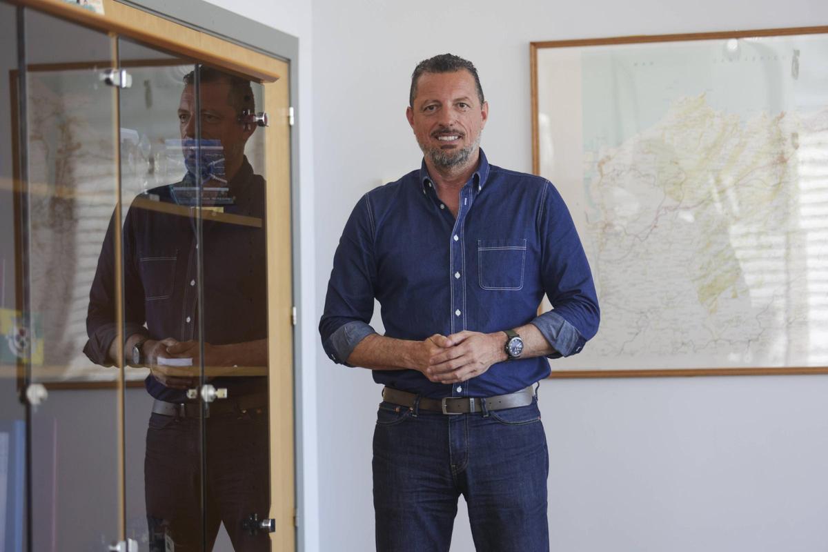 Eloy Alonso, alcalde de Castrillón