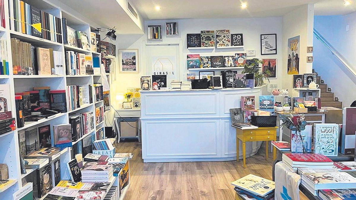 Interior de la librería Girasol, en Madrid.