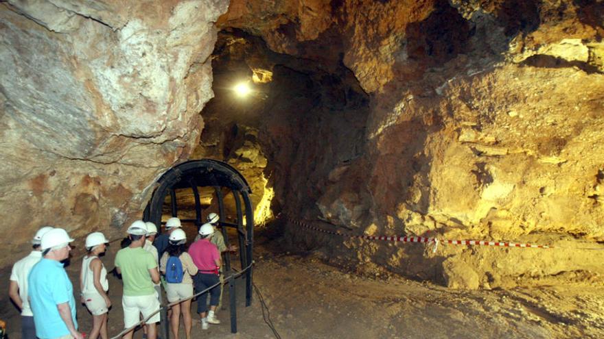 Imagen de la cueva Victoria de Cartagena donde se han hallado los restos fósiles