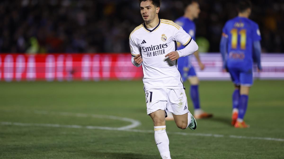 Arandina - Real Madrid: El gol de Brahim Díaz