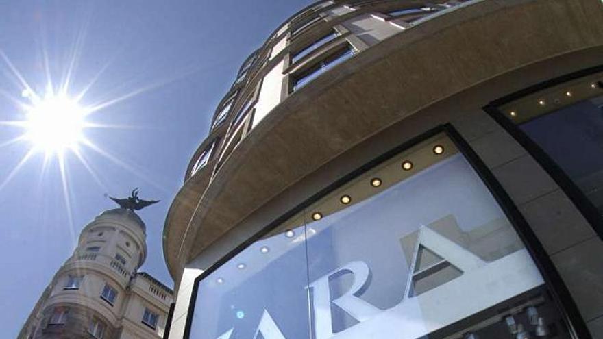 Zara nunca cerró en España tantas tiendas como este año - La Opinión de A  Coruña