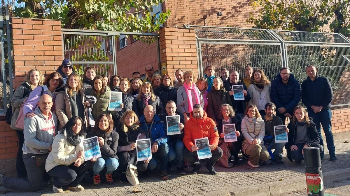 Protesta davant l'institut Pius Font i Quer aquest 17 de desembre