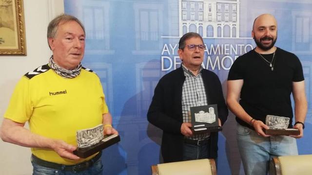 Teo de las Heras, Ángel Cabañas y Manuel Alesander Alonso, en la presentación del Cross de Otoño. | LOZ
