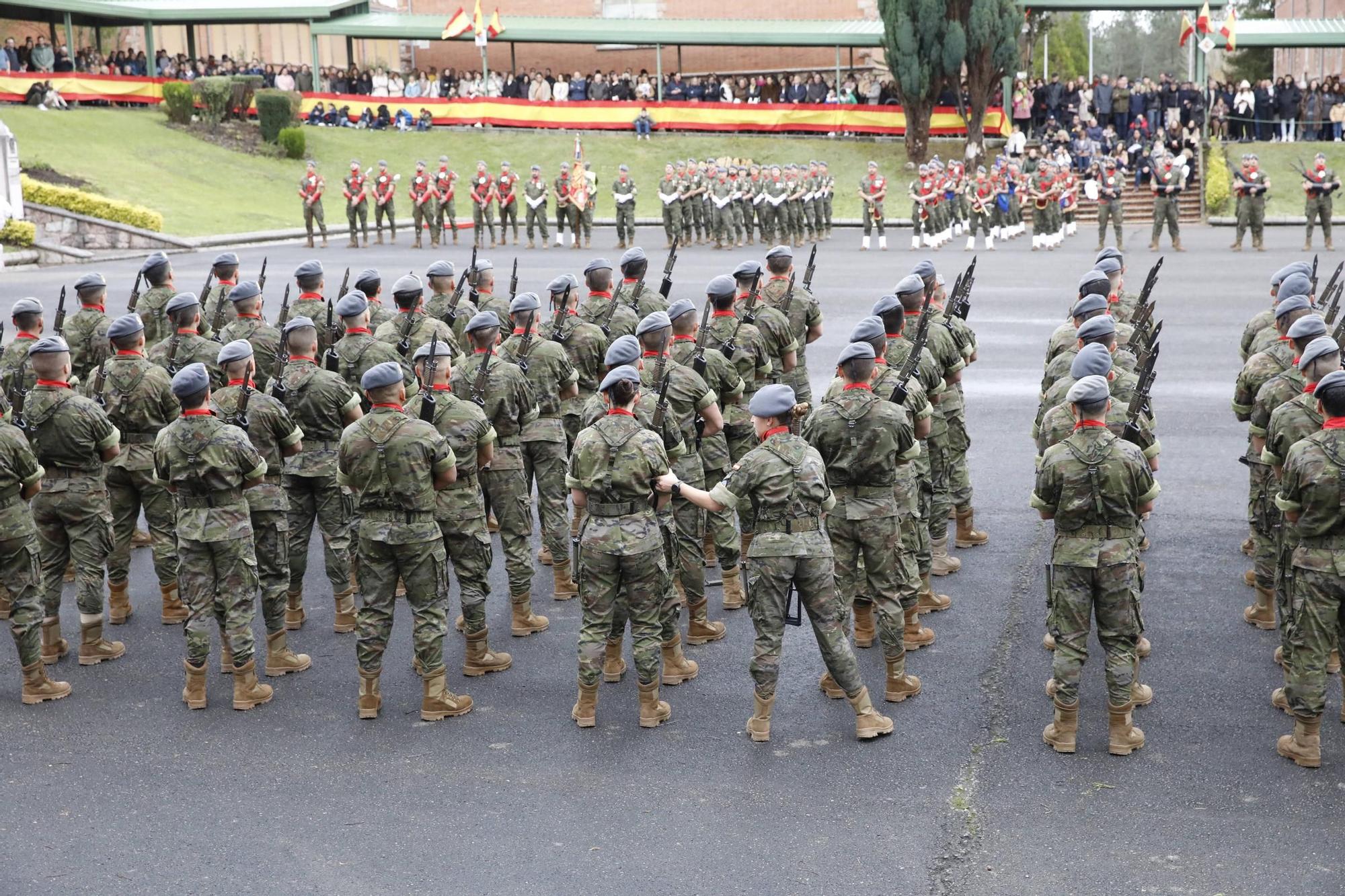 EN IMÁGENES: Desfile militar del regimiento "Príncipe" y fiesta de La Inmaculada en Cabo Noval