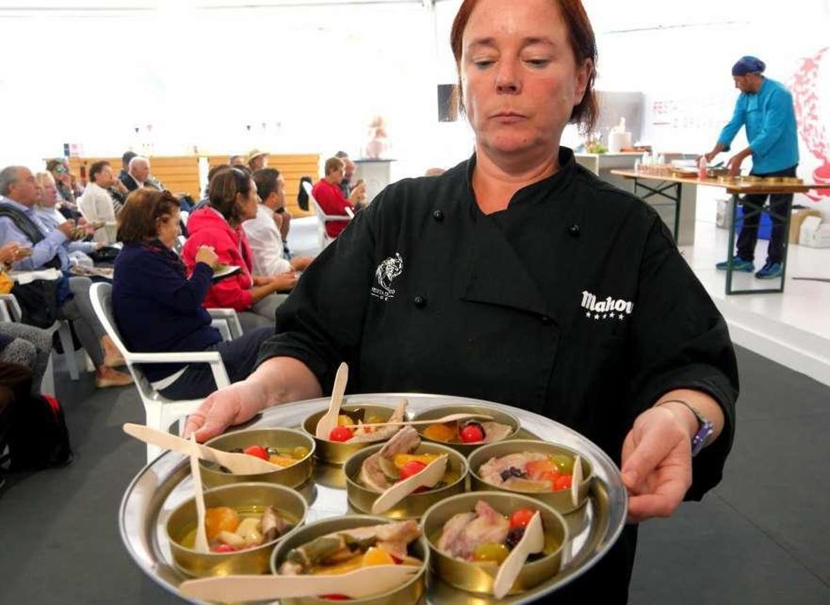 &quot;La Cocina del Mar&quot; da valor a productos como el &quot;muxo&quot; y las hierbas de litoral
