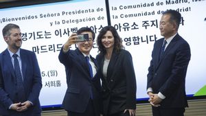 Isabel Díaz Ayuso durante su visita a Corea del Sur.